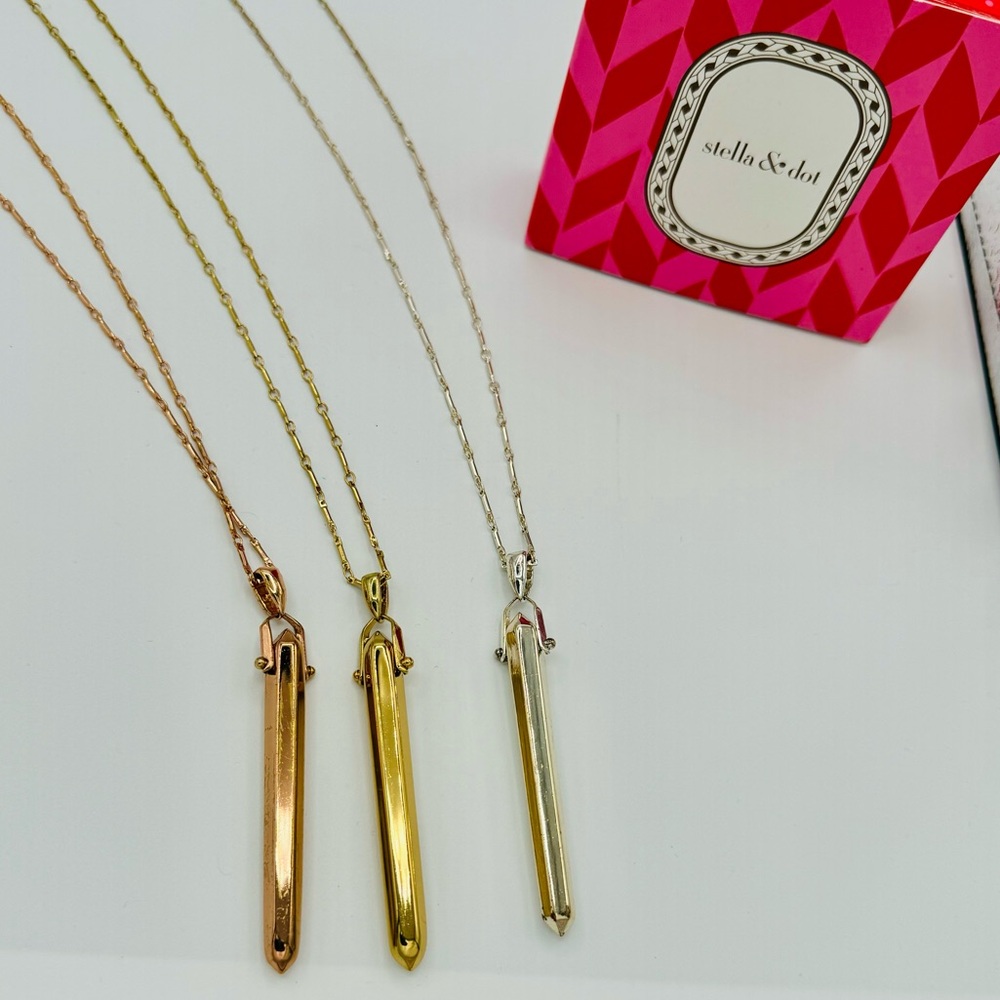 Stella & Dot Gold and Silver Pendant Necklace Set